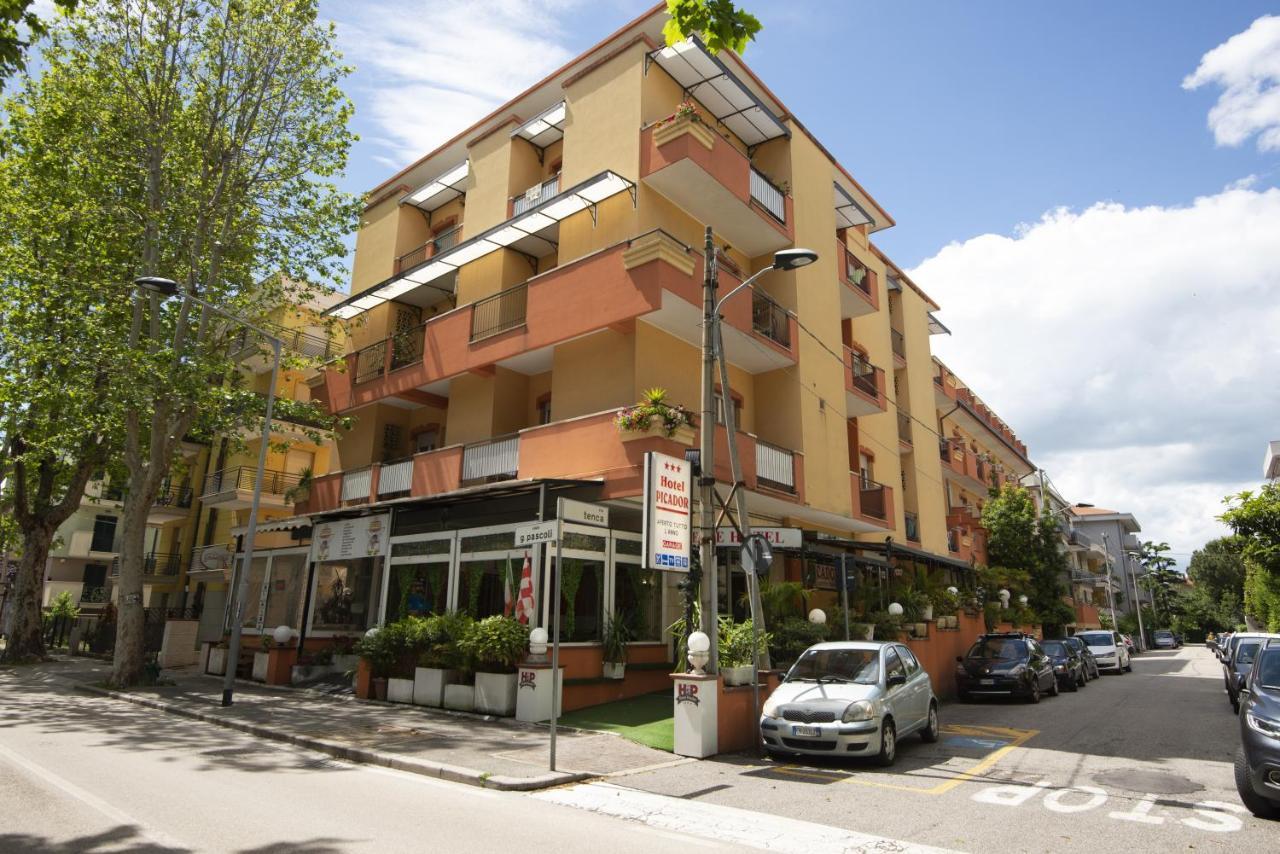 Hotel Picador Rimini Exterior foto